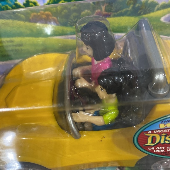 Disneyland NWOT Autopia Collectible Yellow Car “Classic” Disney Chevron Car - Picture 5 of 16